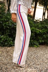 BEYAZ YAN ŞERİTLİ PANTALON